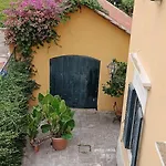 Memena Apartment *