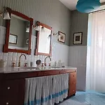 Memena 아파트 *